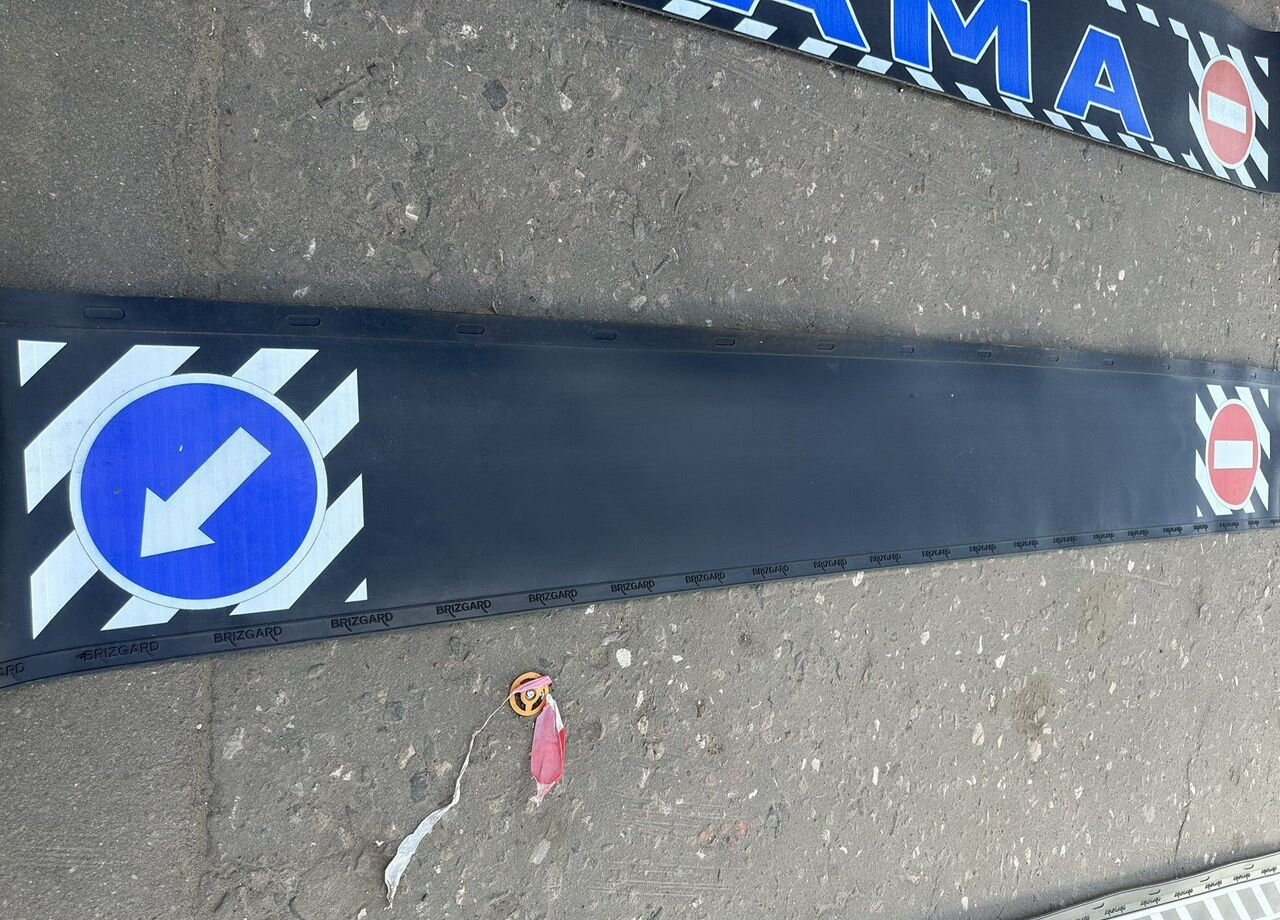 Новый Крыло для Грузовиков Брызговики длинномер универсаль (кирп/стрел.) 2,4м: фото 6