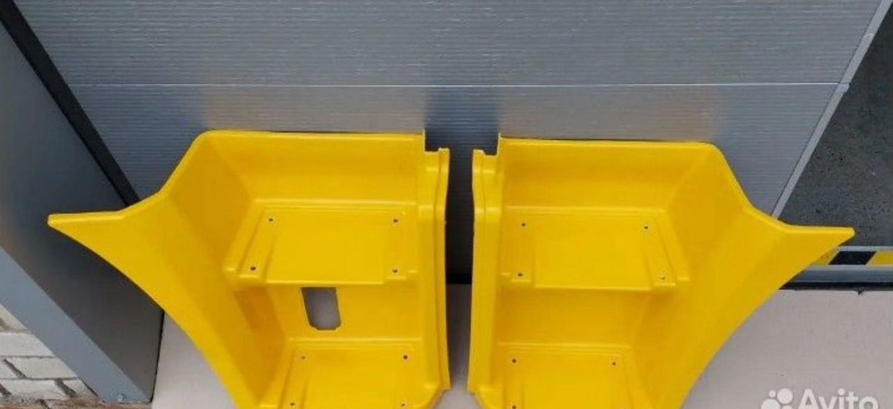 ЧелныЗапЧасть Щиток подножки 6520 желтый комплект 2 шт - Боковая подножка для Грузовиков: фото 1 ЧелныЗапЧасть Щиток подножки 6520 желтый комплект 2 шт - Боковая подножка для Грузовиков: фото 1