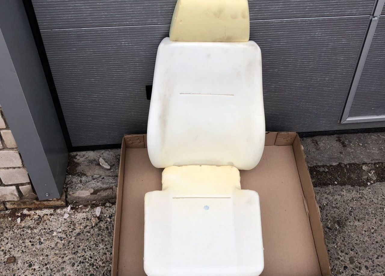 Chery Поролон сиденья Граммер спинка и подушка +под 3.шт - Сиденье для Грузовиков: фото 1 Chery Поролон сиденья Граммер спинка и подушка +под 3.шт - Сиденье для Грузовиков: фото 1