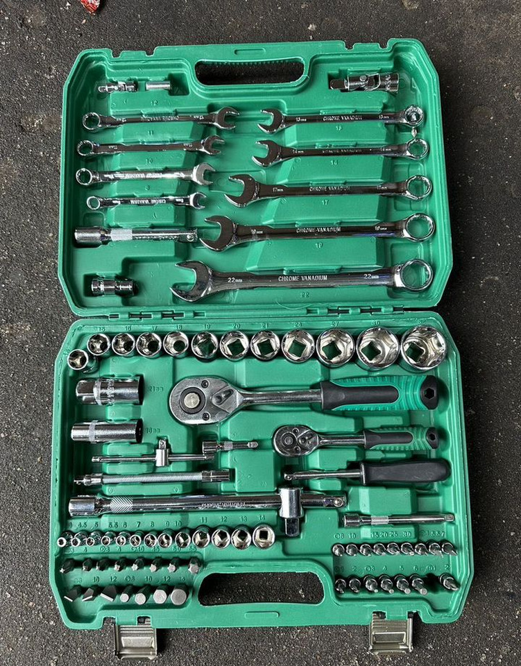 Cocraft Набор инструментов 82 предметов CR-V - Оборудование для гаражей/ Мастерских: фото 1 Cocraft Набор инструментов 82 предметов CR-V - Оборудование для гаражей/ Мастерских: фото 1