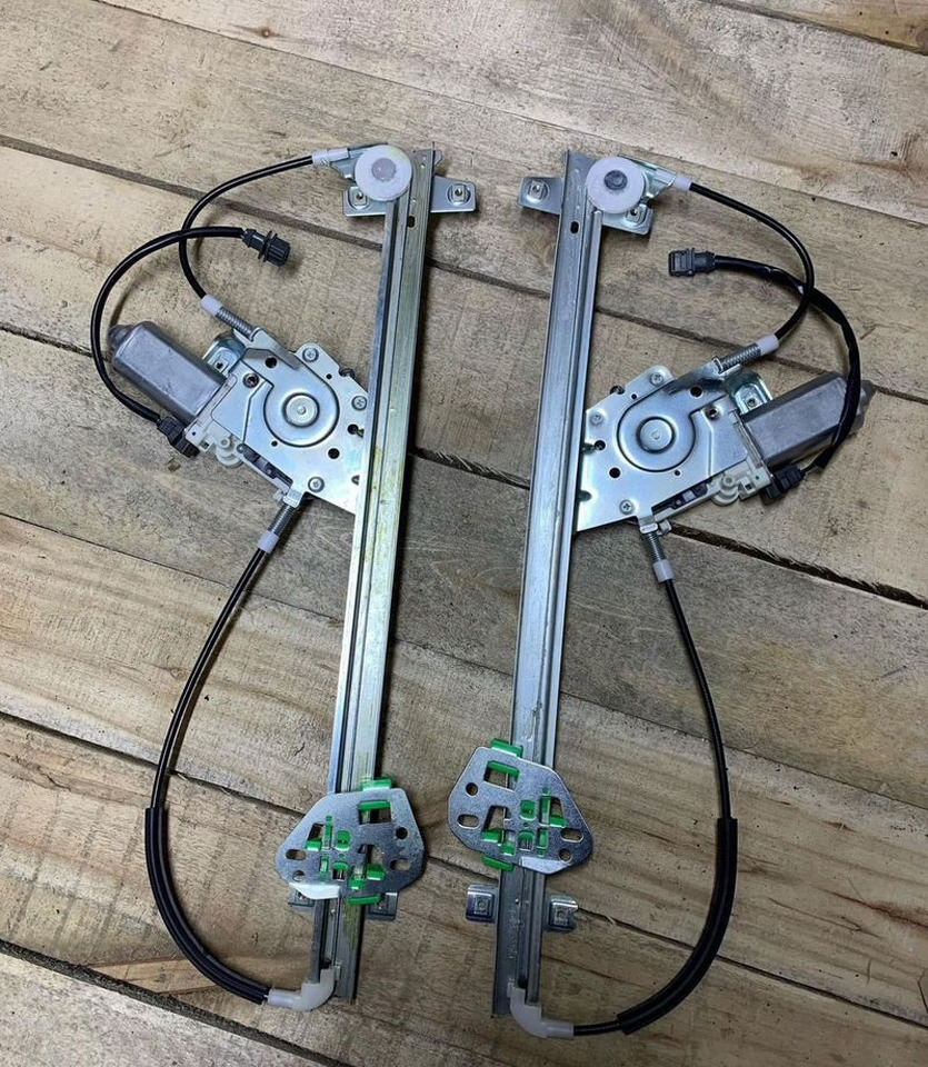 ДААЗ (Димитровградский автоагрегатный завод) Стеклоподъемник 5490 электрический - Стеклоподъёмник для Грузовиков: фото 1 ДААЗ (Димитровградский автоагрегатный завод) Стеклоподъемник 5490 электрический - Стеклоподъёмник для Грузовиков: фото 1