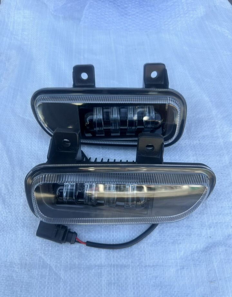 Новый Трансмиссия DLed Фары противотуманные LED камаз-5490 40W (к-т 2.шт): фото 6