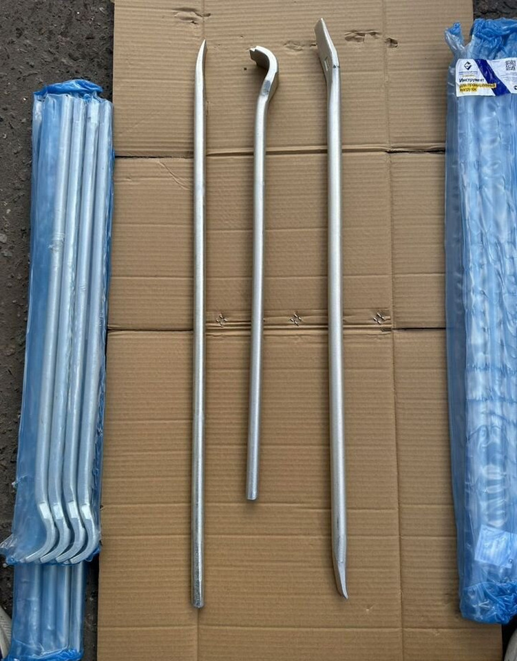 Дело техники Монтировка тип кобра длина 685 мм - Оборудование для гаражей/ Мастерских: фото 5 Дело техники Монтировка тип кобра длина 685 мм - Оборудование для гаражей/ Мастерских: фото 5