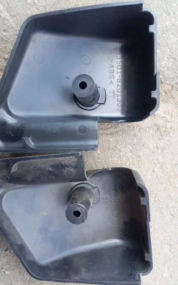 EUROSTART Кожух заглушка кронштейна зеркала камаз 2.шт - Зеркало заднего вида для Грузовиков: фото 2 EUROSTART Кожух заглушка кронштейна зеркала камаз 2.шт - Зеркало заднего вида для Грузовиков: фото 2