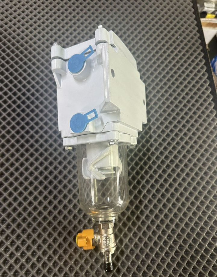 Фильтр сепаратор для диз. топлива FG-300 в сборе - Топливный фильтр для Грузовиков: фото 1 Фильтр сепаратор для диз. топлива FG-300 в сборе - Топливный фильтр для Грузовиков: фото 1