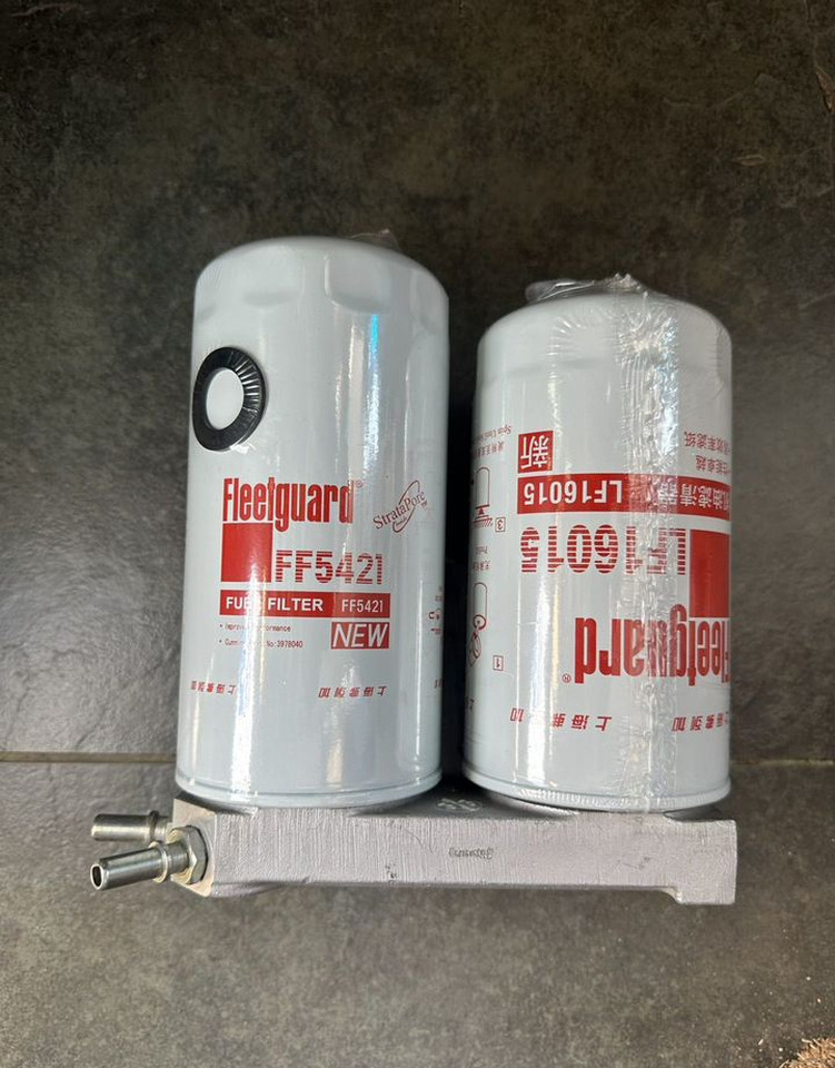 Fleetguard Головка топливного фильтра двойная ISBe, ISF3.8 - Топливный фильтр для Грузовиков: фото 1 Fleetguard Головка топливного фильтра двойная ISBe, ISF3.8 - Топливный фильтр для Грузовиков: фото 1