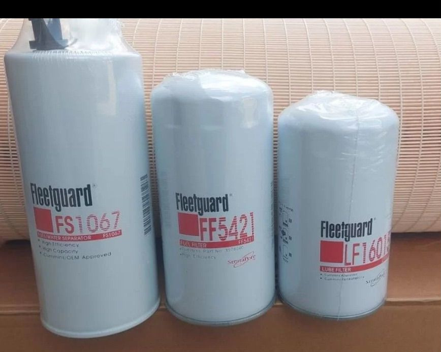 Fleetguard Комплект фильтров камаз cummins 3шт Fleetguard - Топливный фильтр для Грузовиков: фото 1 Fleetguard Комплект фильтров камаз cummins 3шт Fleetguard - Топливный фильтр для Грузовиков: фото 1
