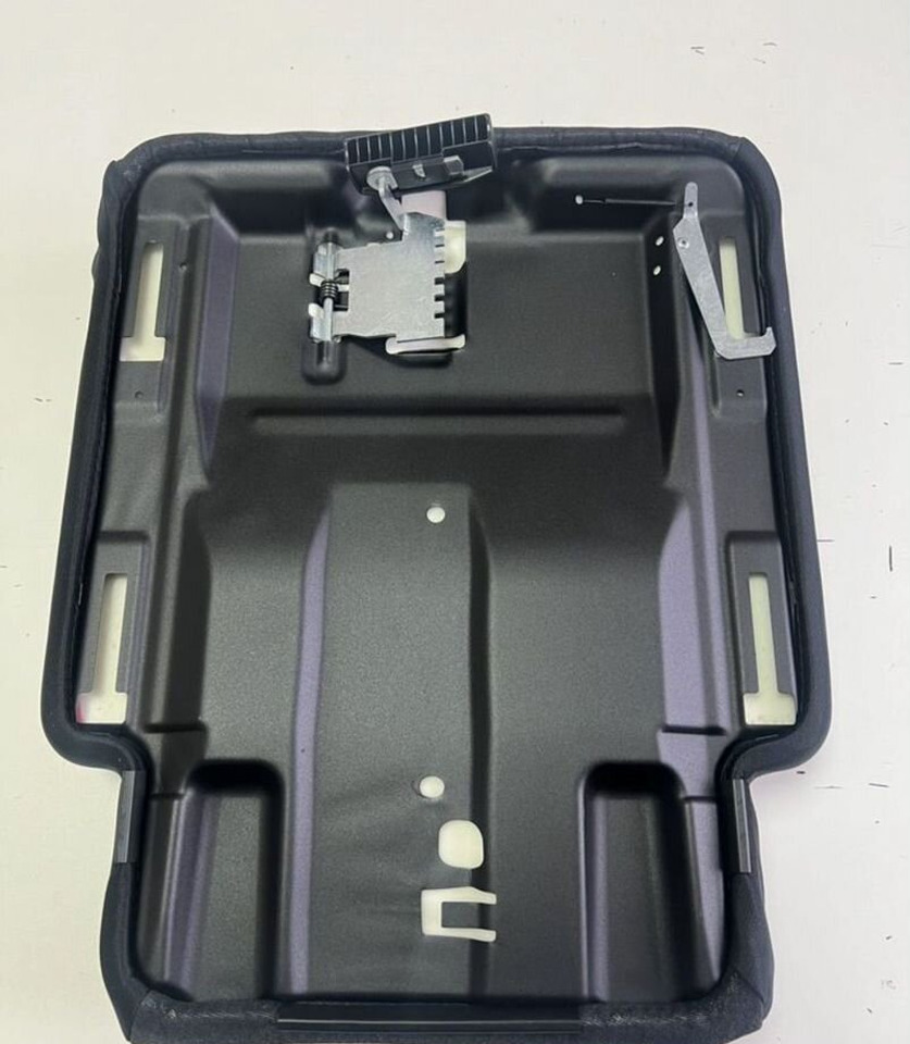 Grammer Подушка сидения евро-3 grammer - Сиденье для Грузовиков: фото 1 Grammer Подушка сидения евро-3 grammer - Сиденье для Грузовиков: фото 1