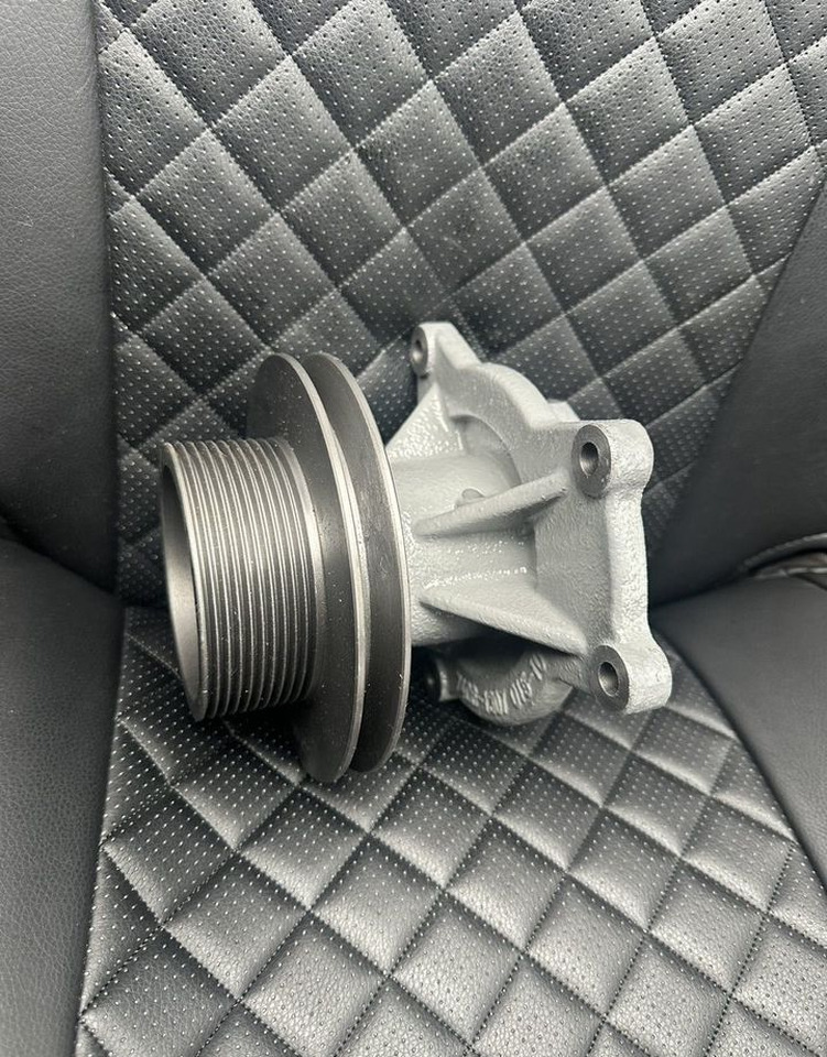 ИжМаш (Ижевский машиностроительный завод) Насос водяной евро-4,5 под кондиционер 8 ручьев - Помпа для Грузовиков: фото 4 ИжМаш (Ижевский машиностроительный завод) Насос водяной евро-4,5 под кондиционер 8 ручьев - Помпа для Грузовиков: фото 4