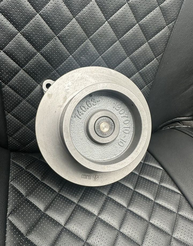 ИжМаш (Ижевский машиностроительный завод) Насос водяной евро-4,5 под кондиционер 8 ручьев - Помпа для Грузовиков: фото 2 ИжМаш (Ижевский машиностроительный завод) Насос водяной евро-4,5 под кондиционер 8 ручьев - Помпа для Грузовиков: фото 2