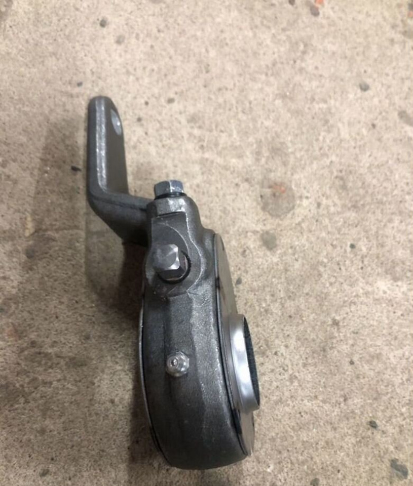 ИжМаш (Ижевский машиностроительный завод) Рычаг регулировочный (трещётка) камаз-5511 (10тн) - Детали тормозной системы для Грузовиков: фото 2 ИжМаш (Ижевский машиностроительный завод) Рычаг регулировочный (трещётка) камаз-5511 (10тн) - Детали тормозной системы для Грузовиков: фото 2