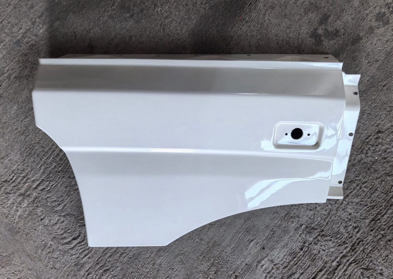 КАМАТЕК Крыло камаз-5490 правое средняя часть (белый) - Крыло для Грузовиков: фото 1 КАМАТЕК Крыло камаз-5490 правое средняя часть (белый) - Крыло для Грузовиков: фото 1