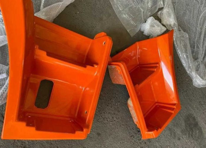 Новый Боковая подножка для Грузовиков КАМАТЕК Щиток камаз-6520 подножки левый (оранжевый): фото 1