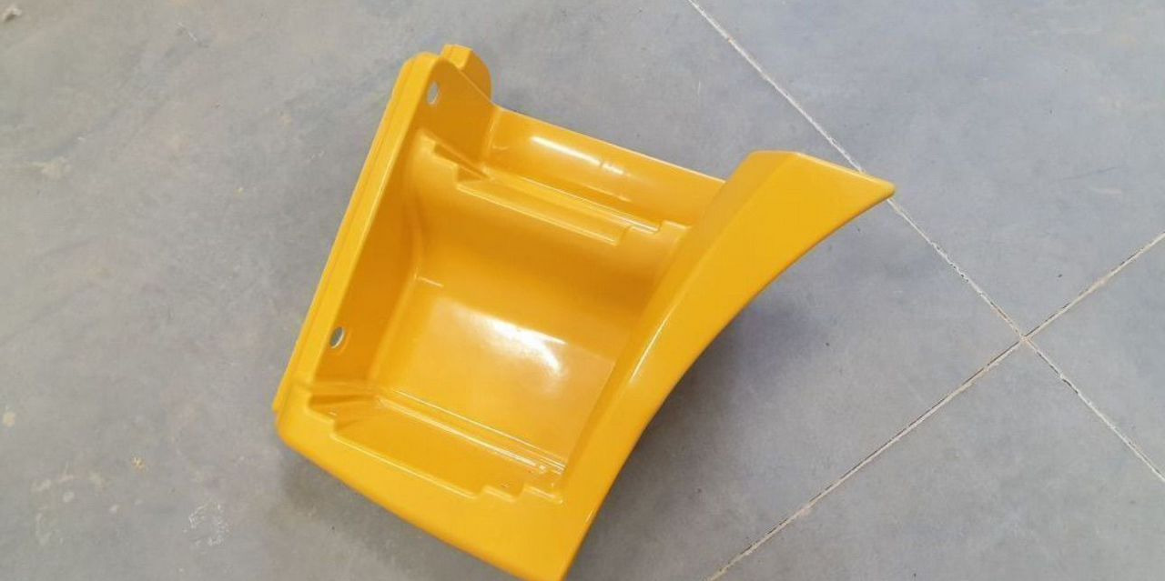 КАМАТЕК Щиток подножки камаз 65115(Рест.) левый+правый - Боковая подножка для Грузовиков: фото 3 КАМАТЕК Щиток подножки камаз 65115(Рест.) левый+правый - Боковая подножка для Грузовиков: фото 3