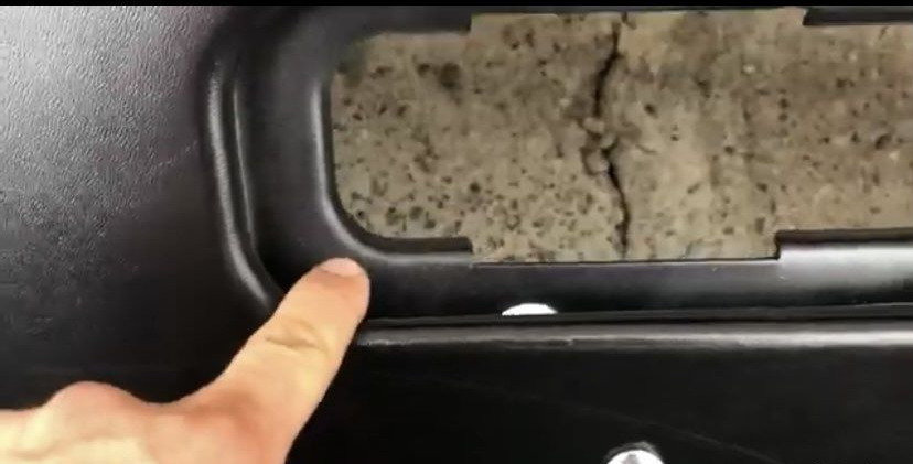 Новый Бампер для Грузовиков KAMAZ Бампер Камаз 65115 Чорный в сборе: фото 6 Новый Бампер для Грузовиков KAMAZ Бампер Камаз 65115 Чорный в сборе: фото 6