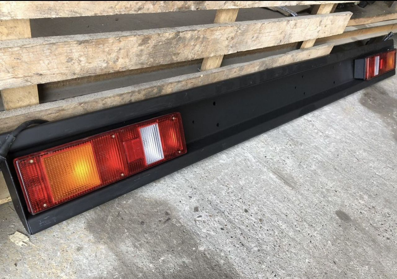 KAMAZ Буфет задний на Камаз отбойник с фонарями - Бампер для Грузовиков: фото 4 KAMAZ Буфет задний на Камаз отбойник с фонарями - Бампер для Грузовиков: фото 4