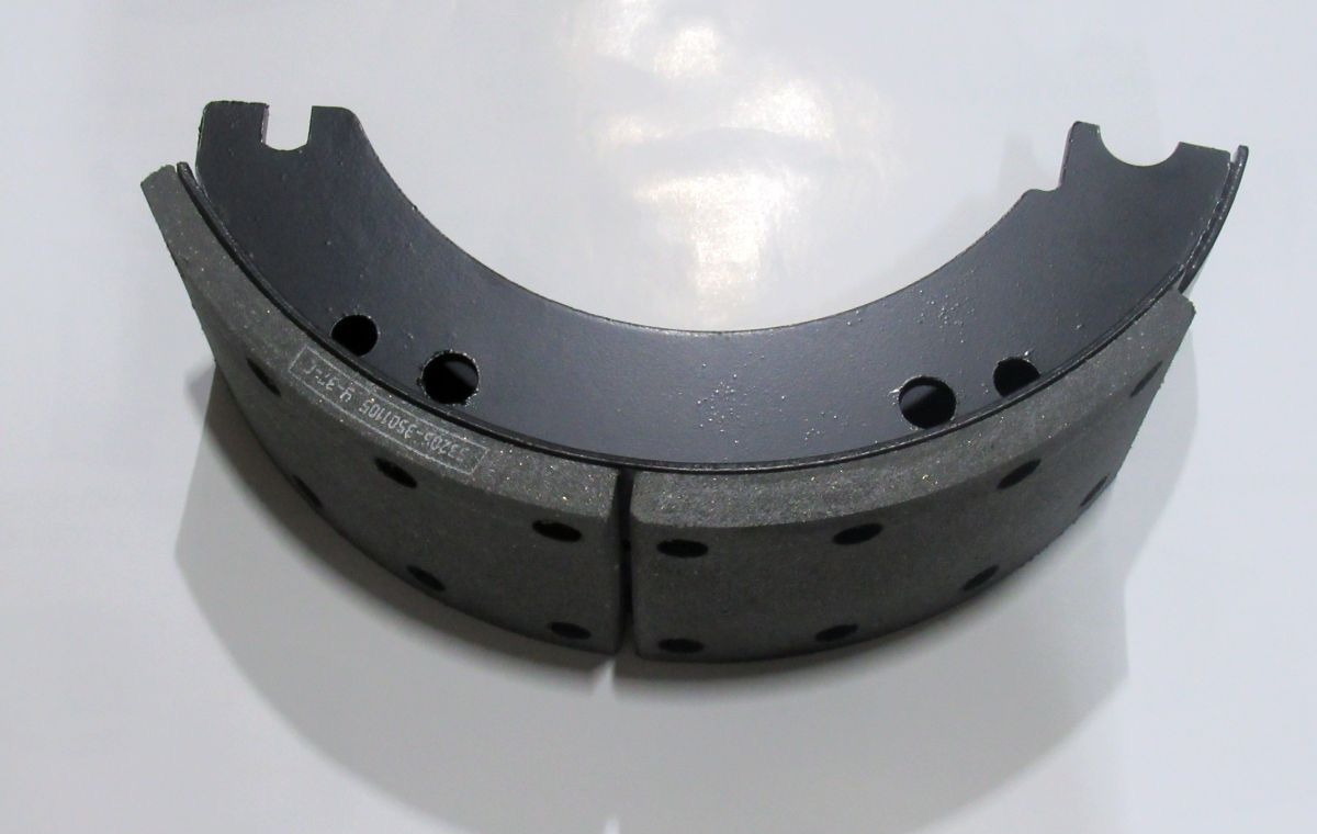 KAMAZ Колодка тормозная камаз в сб. 140мм (стальная) - Детали тормозной системы для Грузовиков: фото 1 KAMAZ Колодка тормозная камаз в сб. 140мм (стальная) - Детали тормозной системы для Грузовиков: фото 1