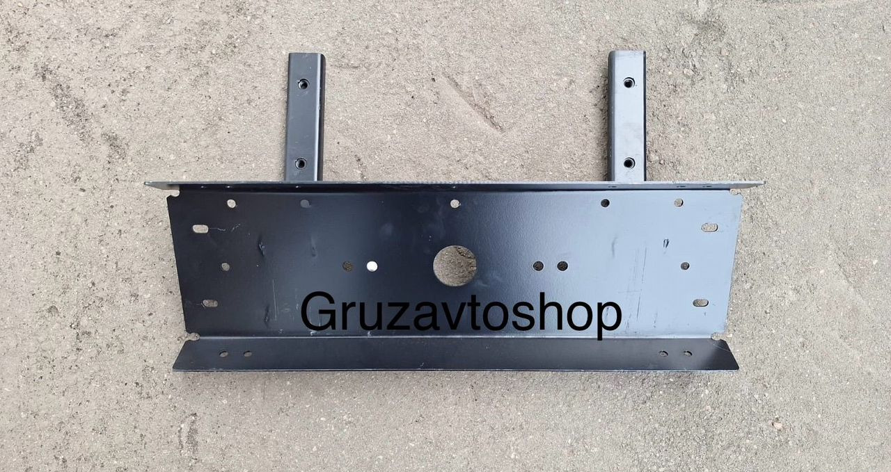 KAMAZ Кронштейн камаз-5490, 6580, фонаря заднего правый - Задний фонарь для Грузовиков: фото 1 KAMAZ Кронштейн камаз-5490, 6580, фонаря заднего правый - Задний фонарь для Грузовиков: фото 1