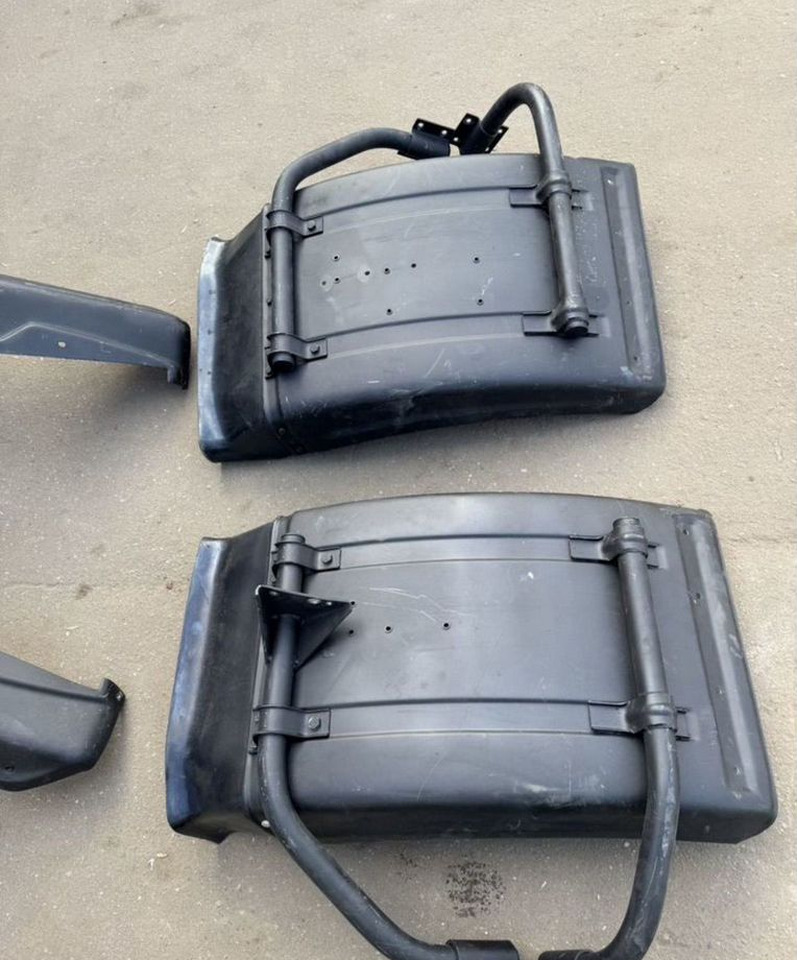 KAMAZ Крыло на кабину камаз 4310,43118,53114 вездеход сб - Крыло для Грузовиков: фото 4 KAMAZ Крыло на кабину камаз 4310,43118,53114 вездеход сб - Крыло для Грузовиков: фото 4