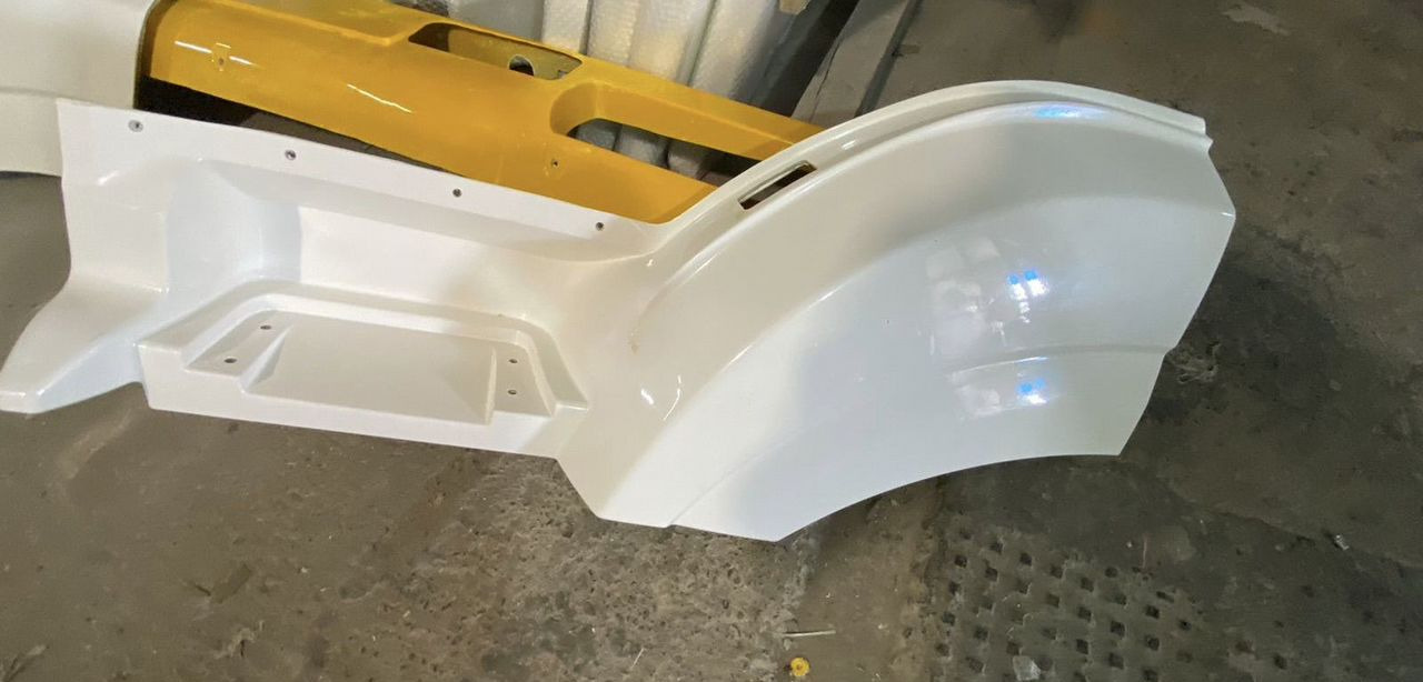 KAMAZ Крыло переднее камаз-5490 (передняя часть) левое - Крыло для Грузовиков: фото 1 KAMAZ Крыло переднее камаз-5490 (передняя часть) левое - Крыло для Грузовиков: фото 1