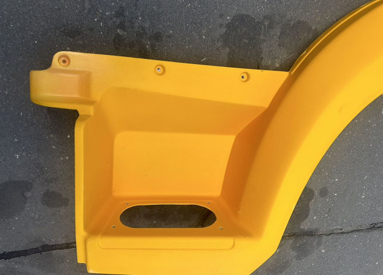 KAMAZ Крыло-подножка левое Камаз -4308.5308 - Крыло для Грузовиков: фото 2 KAMAZ Крыло-подножка левое Камаз -4308.5308 - Крыло для Грузовиков: фото 2