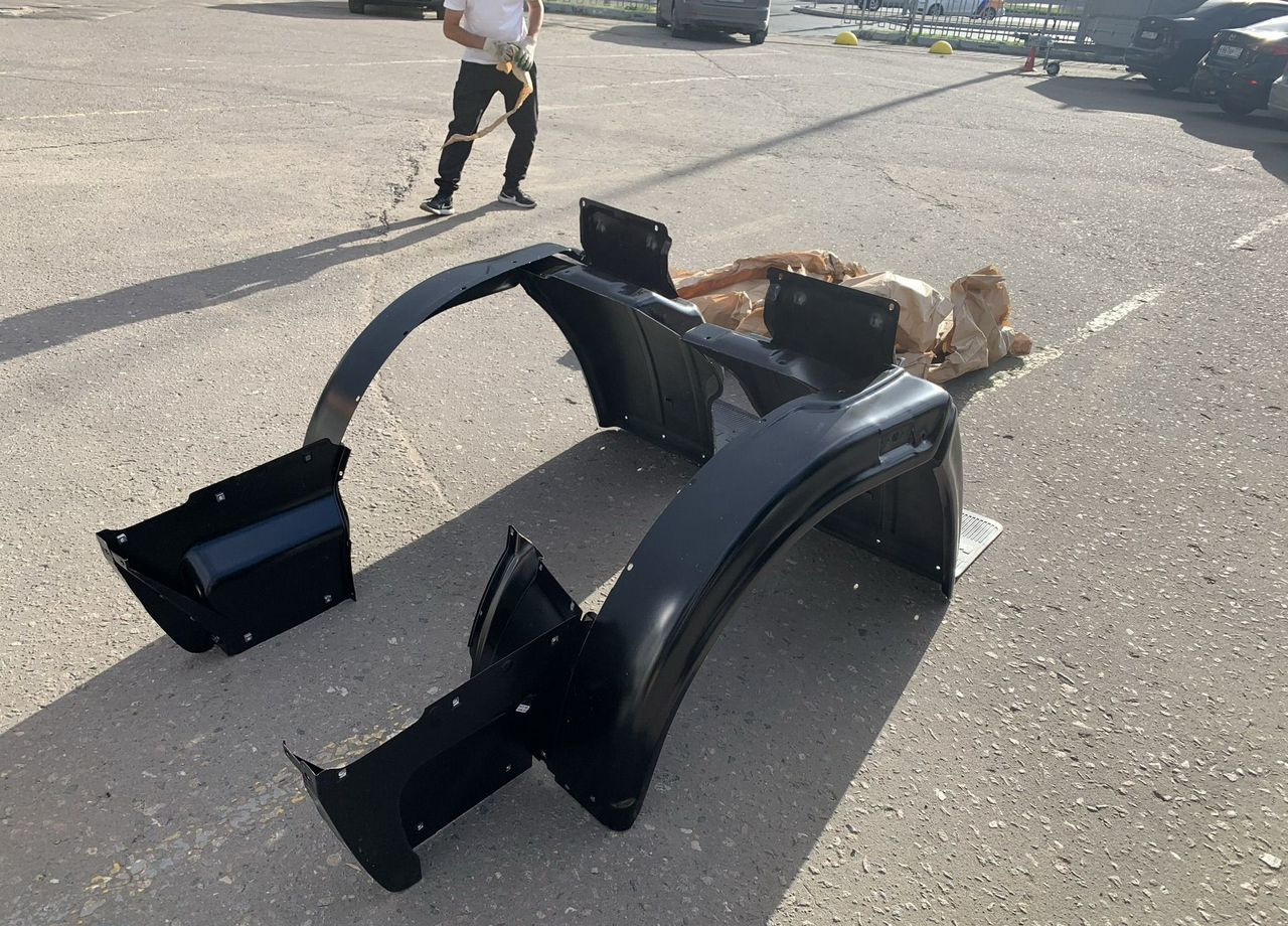 Новый Крыло для Грузовиков KAMAZ Крылья на кабину камаз железные в сборе: фото 9 Новый Крыло для Грузовиков KAMAZ Крылья на кабину камаз железные в сборе: фото 9