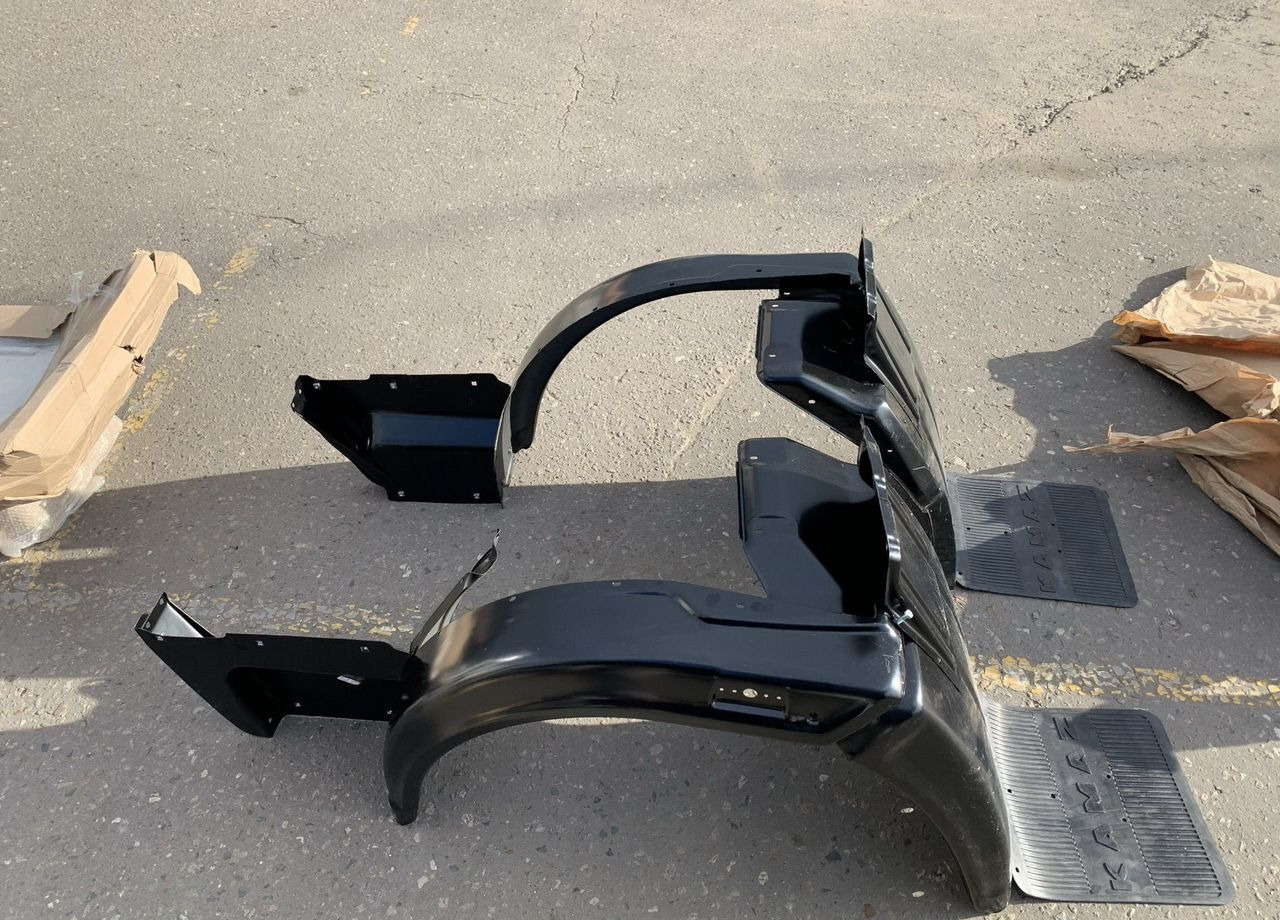 Новый Крыло для Грузовиков KAMAZ Крылья на кабину камаз железные в сборе: фото 10 Новый Крыло для Грузовиков KAMAZ Крылья на кабину камаз железные в сборе: фото 10