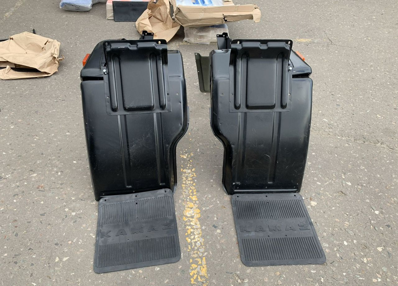 Новый Крыло для Грузовиков KAMAZ Крылья на кабину камаз железные в сборе: фото 6 Новый Крыло для Грузовиков KAMAZ Крылья на кабину камаз железные в сборе: фото 6