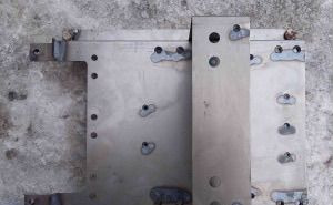 Новый Кабина и интерьер для Грузовиков KAMAZ Основание под столик между сиденьями в кабину: фото 6