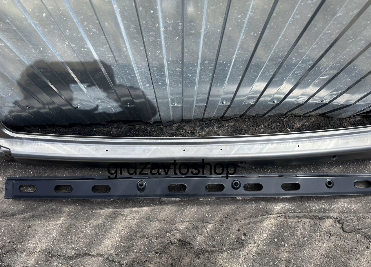 KAMAZ Рамка И усилитель лобового стекла на 3 щетки завод - Ветровое стекло для Грузовиков: фото 2 KAMAZ Рамка И усилитель лобового стекла на 3 щетки завод - Ветровое стекло для Грузовиков: фото 2