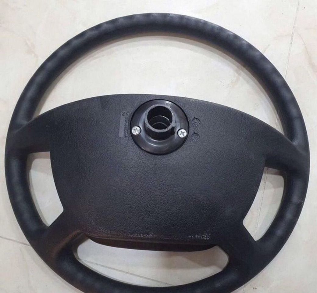KAMAZ Руль Камаз Маз 4-х спицевое 440мм с бардачком - Рулевое колесо для Грузовиков: фото 3 KAMAZ Руль Камаз Маз 4-х спицевое 440мм с бардачком - Рулевое колесо для Грузовиков: фото 3
