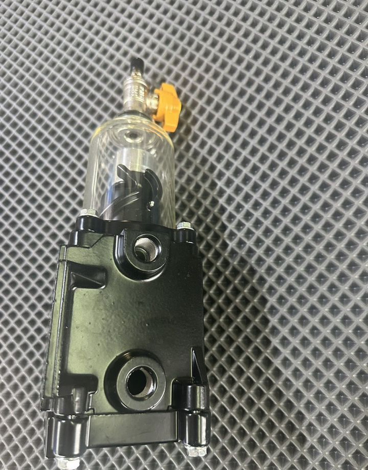 KAMAZ Сепаратор дизельного топлива FG-300 с подогревом - Топливный фильтр для Грузовиков: фото 4 KAMAZ Сепаратор дизельного топлива FG-300 с подогревом - Топливный фильтр для Грузовиков: фото 4