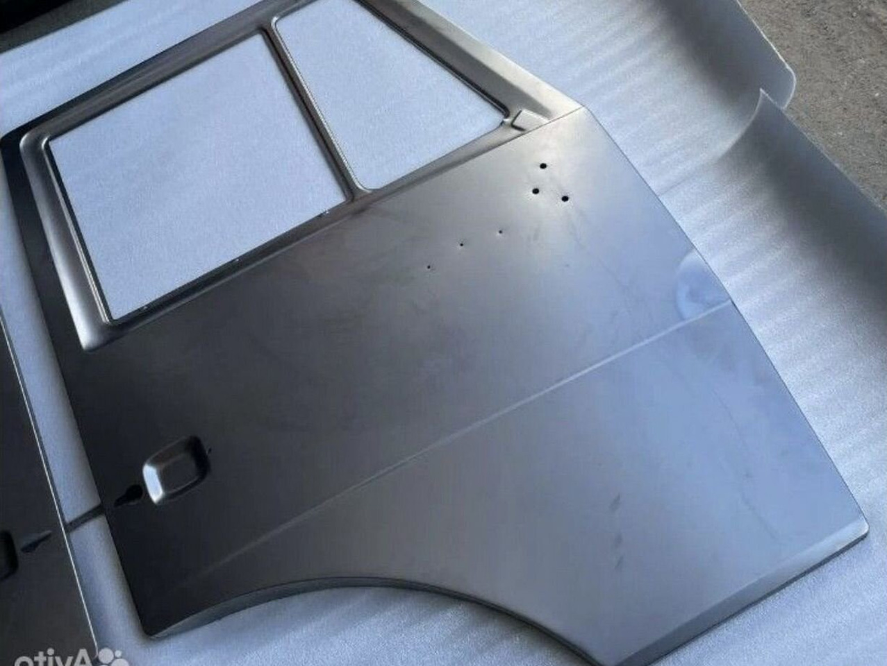 KAMAZ Шуба двери правая голая камаз (панель двери) - Дверь и запчасти для Грузовиков: фото 1