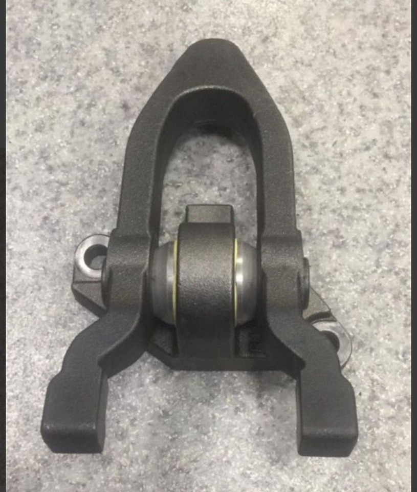 KAMAZ Вилка выжимного подши кпп-ZF 16S (кроншт.+подшип.) - Коробка передач и запчасти для Грузовиков: фото 1 KAMAZ Вилка выжимного подши кпп-ZF 16S (кроншт.+подшип.) - Коробка передач и запчасти для Грузовиков: фото 1