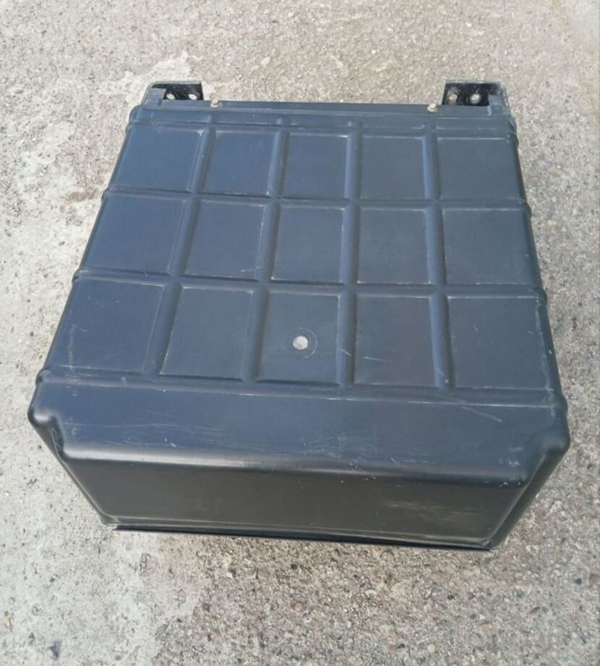 KAMAZ Ящик Акб на Камаз в сборе горизонтальный - Аккумулятор для Грузовиков: фото 3 KAMAZ Ящик Акб на Камаз в сборе горизонтальный - Аккумулятор для Грузовиков: фото 3