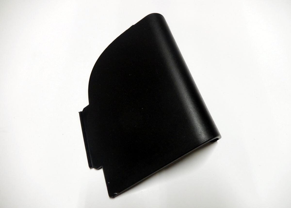 KAMAZ Заглушка камаз 5490 облицовки буфера нижняя левая - Бампер для Грузовиков: фото 1