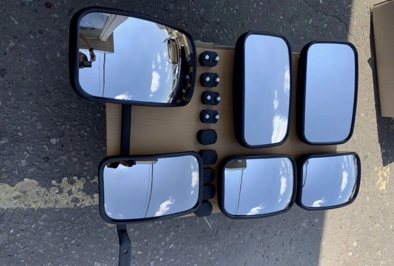 KAMAZ Зеркла на камаз, маз С держателем (комплект 6. шт) - Зеркало заднего вида для Грузовиков: фото 1 KAMAZ Зеркла на камаз, маз С держателем (комплект 6. шт) - Зеркало заднего вида для Грузовиков: фото 1