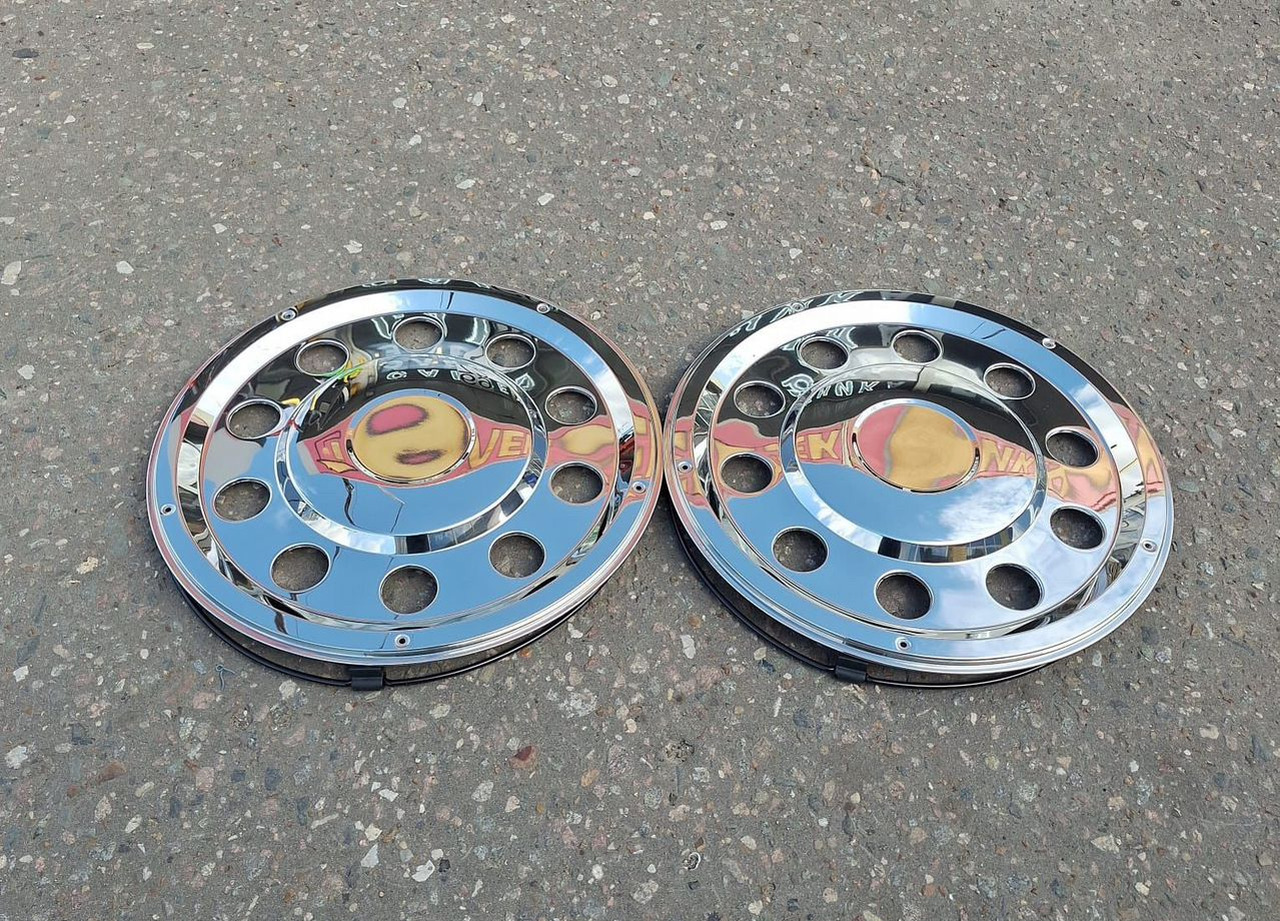 Колпак колеса 22,5" задний нержавейка к-т 2 шт - Колесный диск для Грузовиков: фото 2 Колпак колеса 22,5" задний нержавейка к-т 2 шт - Колесный диск для Грузовиков: фото 2