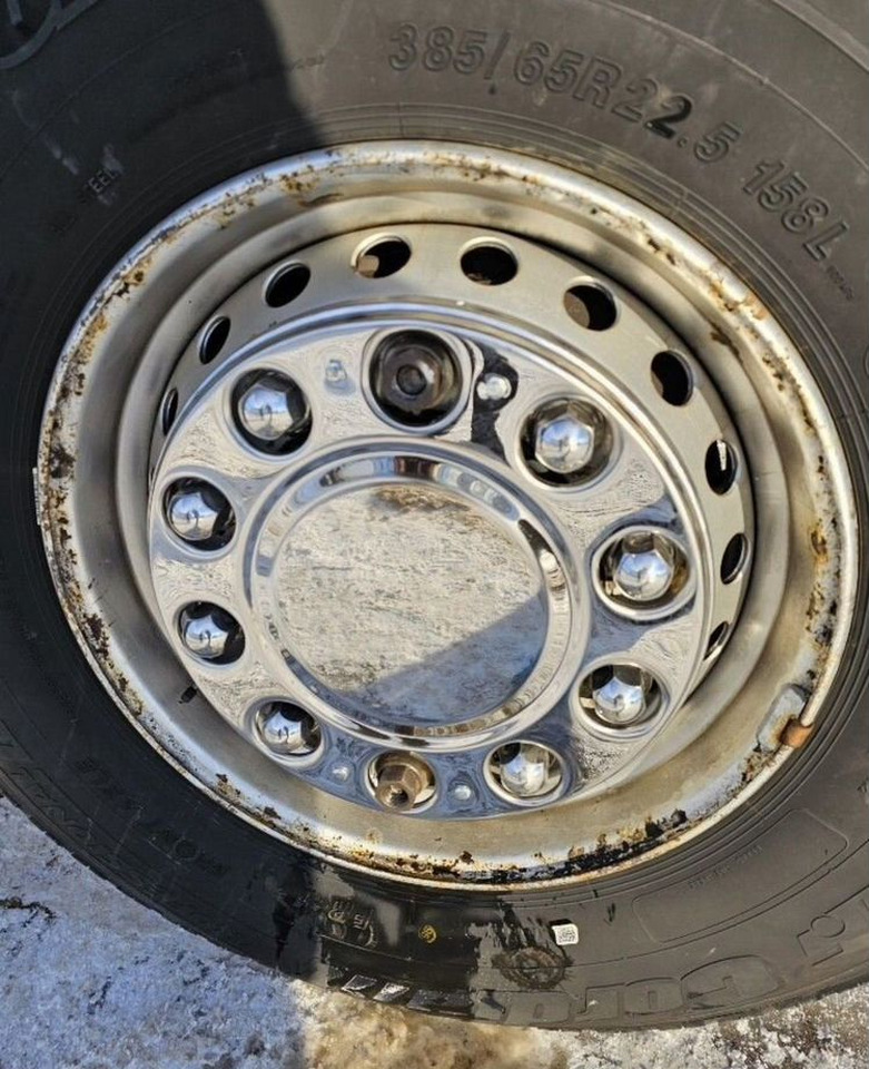 Колпак колеса передний закрытый хромированный к-т - Колесный диск для Грузовиков: фото 2 Колпак колеса передний закрытый хромированный к-т - Колесный диск для Грузовиков: фото 2