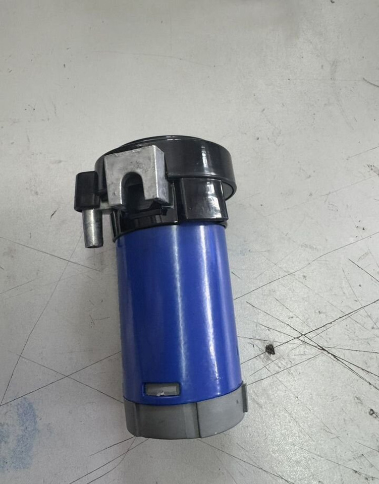 Компрессор для воздушных автомобильны сигналов 24v - Электрическая система для Грузовиков: фото 2 Компрессор для воздушных автомобильны сигналов 24v - Электрическая система для Грузовиков: фото 2