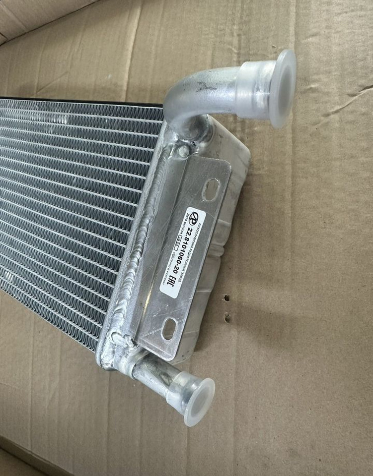 ЛРЗ (Лихославльский радиаторный завод) Радиатор отопителя камаз-65115 алюмини 3-х рядный - Отопление/ Вентиляция для Грузовиков: фото 1 ЛРЗ (Лихославльский радиаторный завод) Радиатор отопителя камаз-65115 алюмини 3-х рядный - Отопление/ Вентиляция для Грузовиков: фото 1