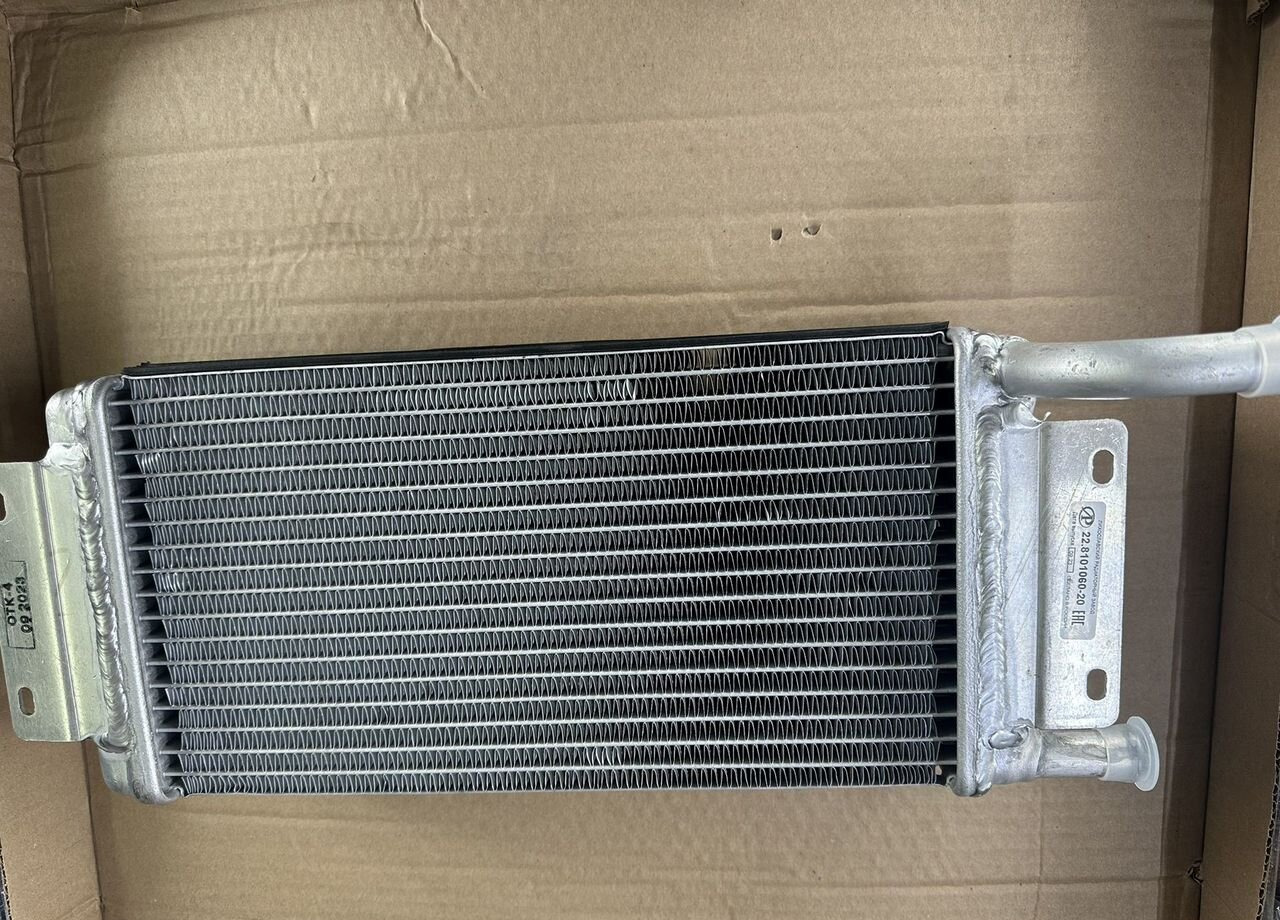 ЛРЗ (Лихославльский радиаторный завод) Радиатор отопителя камаз алюминиевый 3-х рядный - Отопление/ Вентиляция для Грузовиков: фото 3 ЛРЗ (Лихославльский радиаторный завод) Радиатор отопителя камаз алюминиевый 3-х рядный - Отопление/ Вентиляция для Грузовиков: фото 3