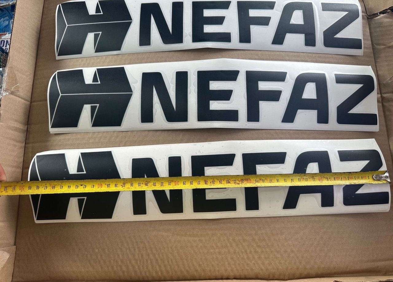 Наклейка на автомобиль "nefaz (нефаз) (2 штуки) - Кузов и экстерьер для Грузовиков: фото 3 Наклейка на автомобиль "nefaz (нефаз) (2 штуки) - Кузов и экстерьер для Грузовиков: фото 3