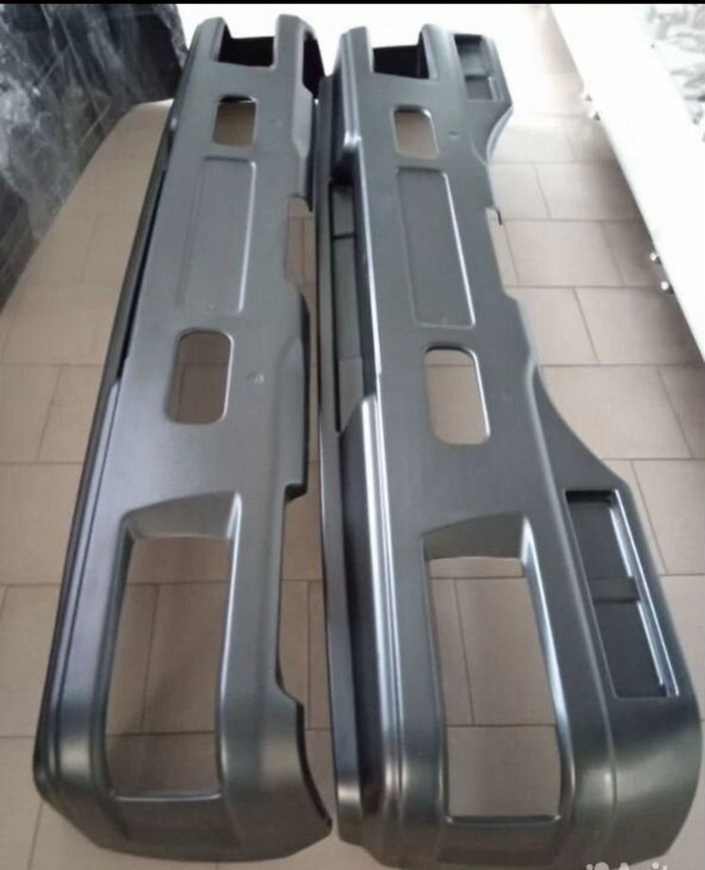 Пластик Oблицoвка буфера (бампер/накладка) кaмаз-65115 - Бампер для Грузовиков: фото 1