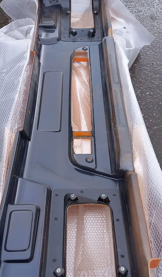 Новый Бампер для Грузовиков Пластик Облицовка буфера камаз-65115 рестайлинг оранжевая: фото 7