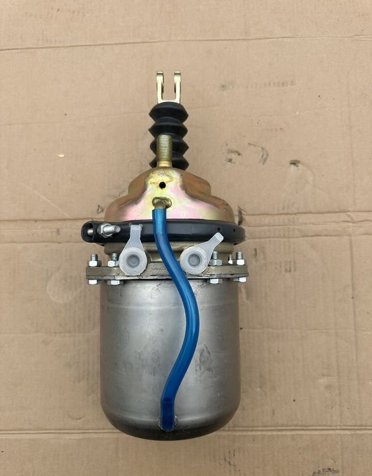 РААЗ Энергоаккумулятор камаз-65115, 65116, 20/20 рааз - Детали тормозной системы для Грузовиков: фото 1 РААЗ Энергоаккумулятор камаз-65115, 65116, 20/20 рааз - Детали тормозной системы для Грузовиков: фото 1