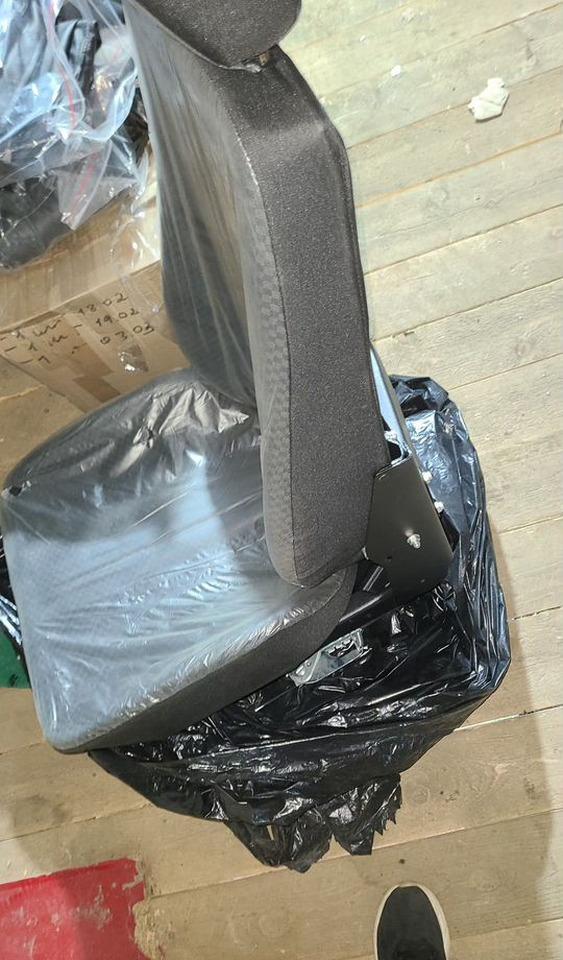 Новый Сиденье для Грузовиков Риат Сиденье водительское в сборе камаз-евро: фото 6