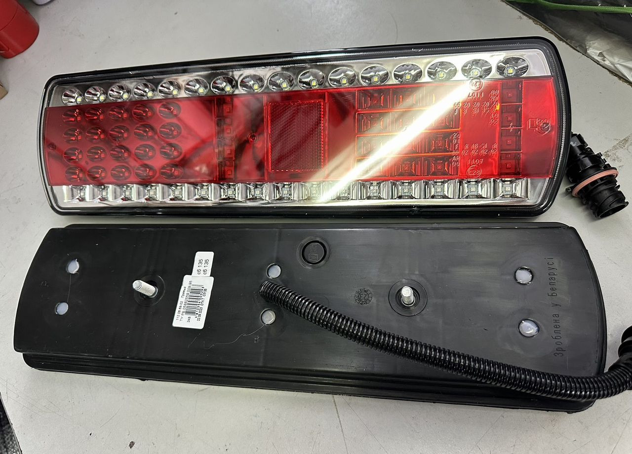 Руденск Фонарь Задний светодиодный завод (5490) Со Жгутом - Задний фонарь для Грузовиков: фото 4 Руденск Фонарь Задний светодиодный завод (5490) Со Жгутом - Задний фонарь для Грузовиков: фото 4