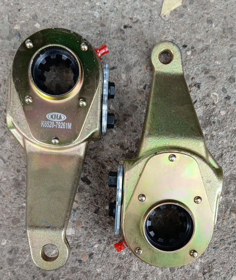 Рычаг тормозной камаз-6520 задний правый (механич) - Детали тормозной системы для Грузовиков: фото 1