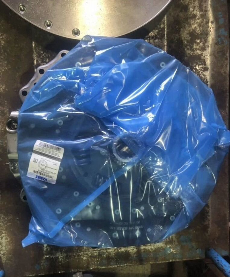 Новый Сцепление и запчасти для Грузовиков Sachs Комплект Камаз-6520 (корзина+муфта+диск+маховик): фото 6 Новый Сцепление и запчасти для Грузовиков Sachs Комплект Камаз-6520 (корзина+муфта+диск+маховик): фото 6